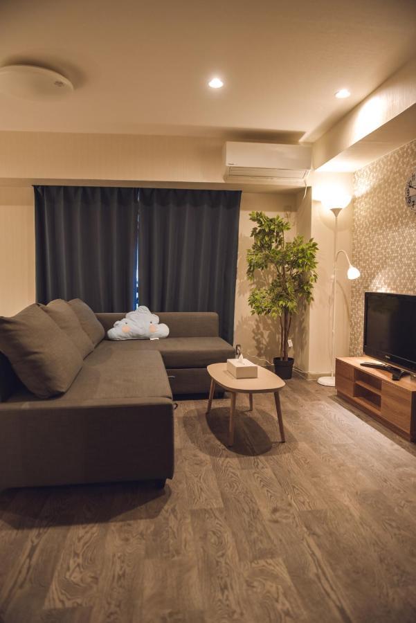 Liberty Palace Apartment1 Osaka Buitenkant foto